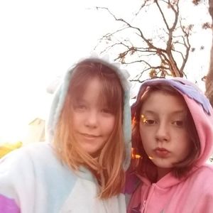 Meet your Posher, Bella